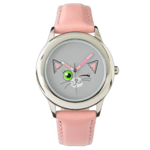 Cute Winking White Cat Cartoon Horloge