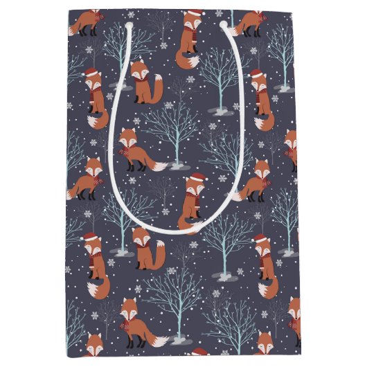 Cute Winter Foxes Medium Cadeauzakje (Voorkant)
