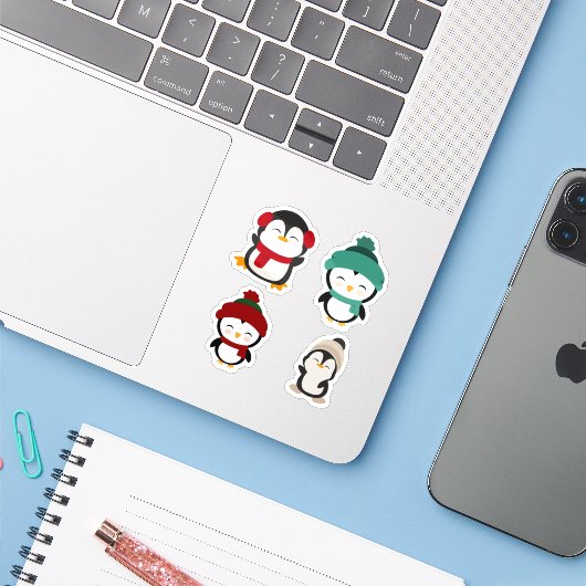 Cute Winter Penguin Kawaii Sticker Set (Laptop met iPhone)