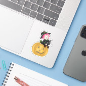 Cute Witch met pompoen Sticker (Laptop met iPhone)