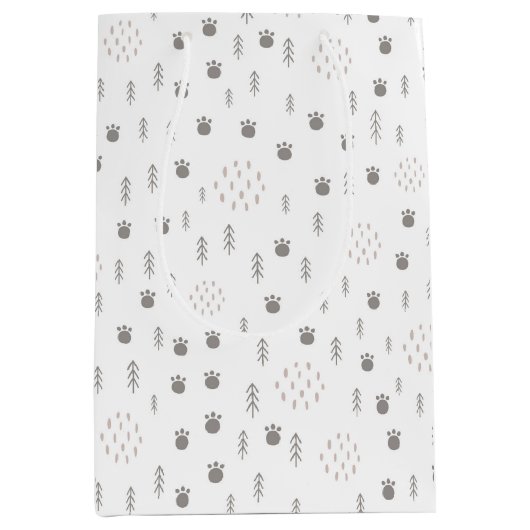 Cute Woodland Animal Track Pattern Medium Cadeauzakje (Voorkant)