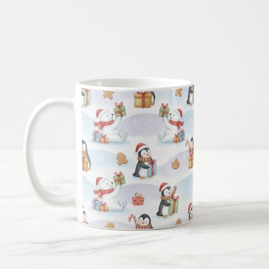 Cute Woodland Animals ChristmasPattern Holiday Mug (Gauche)