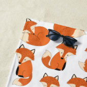 Cute Woodland Autumn Forest Fox Pattern met naam Strandlaken (In situ)