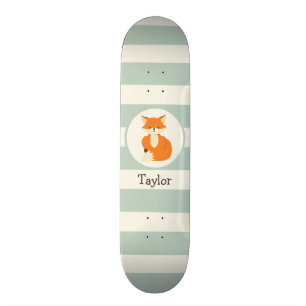 Cute Woodland Fox op Sage Green Stripes Skateboard