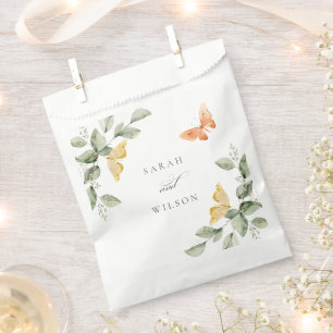Cute Yellow Garden Foliage Butterflies Wedding Bedankzakje