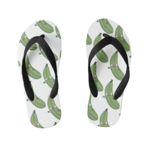 Cute zucchini happy cartoon illustratie kinder teenslippers
