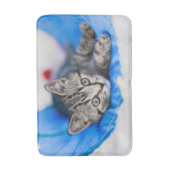 Cutest Baby Animals | Tabby Kitten in Play Tunnel Badmat (Voorkant Verticaal)