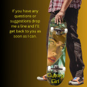 Cyborg meisje skateboard