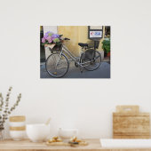 Cyclus met mandje hydrangeas poster (Keuken)