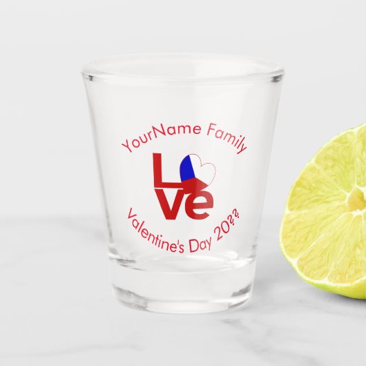 Czech Flag Red LOVE Personalized Text Shot Glas (Voorkant)