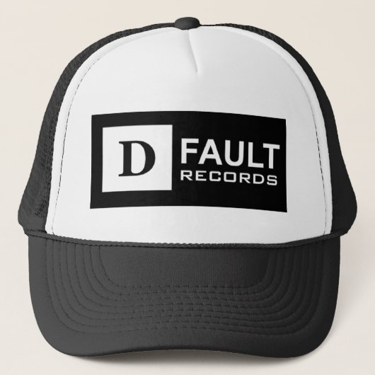 D-Fault Logo Trucker Hat Pet (Voorkant)