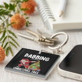 Dabben rond de kerstboom Santa Holiday Sleutelhanger (Voorkant Rechts)
