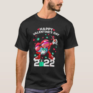 Dabbing Heart in a Masker Happy Valentines Day 202 T-shirt