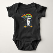 Dabbing Penguin Rainbow LGBT Romper (Voorkant)