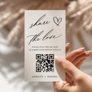 D'accompagnement Partagez la carte de boîtier de code QR Love Maria