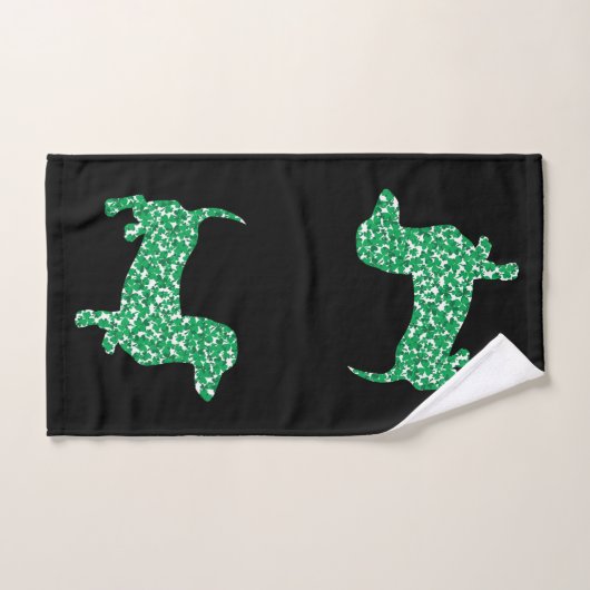Dachshund composé de Shamrocks (Serviette à main)