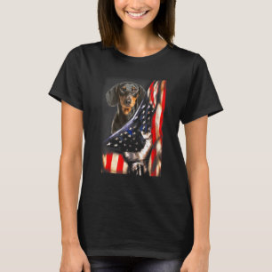 Dachshund Dog - Perfect voor ons als vlaggepatriot T-shirt