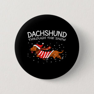 Dachshund door de sneeuwnende hond kerstmis ronde button 5,7 cm