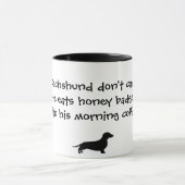 Dachshund houdt niet van Mok met honingbadger (Midden)