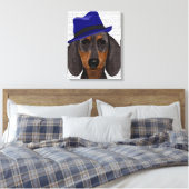 Dachshund met Blue Trilby Canvas Afdruk (Insitu (Slaapkamer))