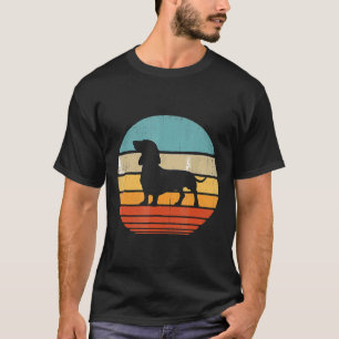Dachshund Silhouette 60s Retro Gifts D. T-shirt