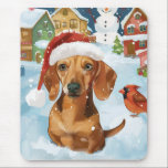 Dachshund Winter Wonderland Christmas Joy<br><div class="desc">Ce design festif reflète l'esprit joyeux de la période des fêtes, avec un adorable petit portant un chapeau de Père Noël. Le chien est niché dans un pays des merveilles hivernales, avec un bonhomme de neige, un sapin de Noël décoré et des cadeaux joliment emballés. Les flocons de neige tombent...</div>