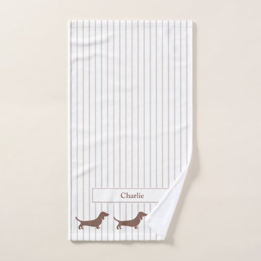 Dachshunts Brown sur bandes beiges Nom personnalis (Serviette à main)