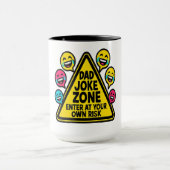 Dad Joke Zone - Voer op eigen risico in Mok (Midden)