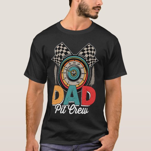 Dad Pit Crew Hosting Car Race Funny Fathers Day T-shirt (Voorkant)