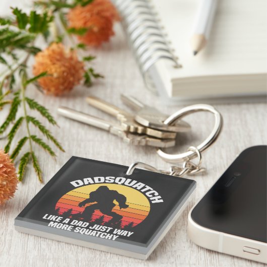 Dadsquatch als een vader Grappige Squatch Vader Da Sleutelhanger (Voorkant Rechts)