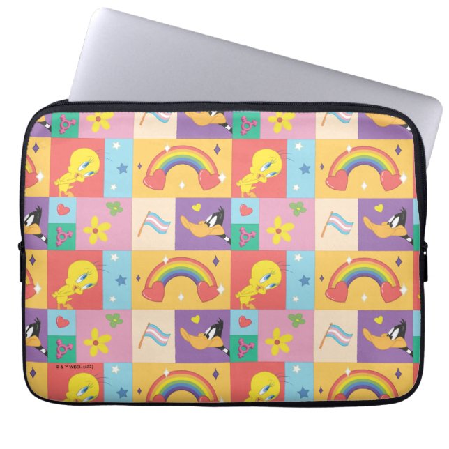 DAFFY DUCK™ & TWEETY™ - Pride Patroon Laptop Sleeve (Voorkant)