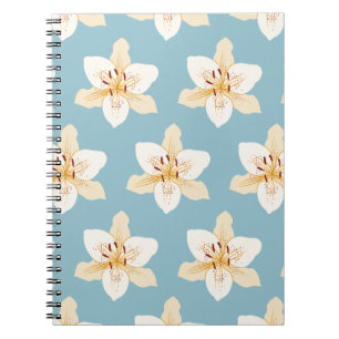 Dag Lily Illustratief Big Ptn op Light Blue Notitieboek