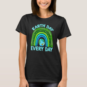 Dag van de Aarde Elke dag Regenboogliefde Wereldda T-shirt