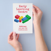 Dagbakenbrochure van het e-learningcentrum flyer (Hand)