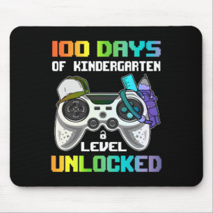 Dagen van kleuterschool niveau ontgrendelde gamer muismat
