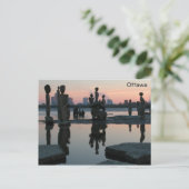 Dageraad aan de rivier de Ottawa. Briefkaart (Staand voorkant)