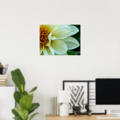 Dahlia Petals Poster (Thuiskantoor)