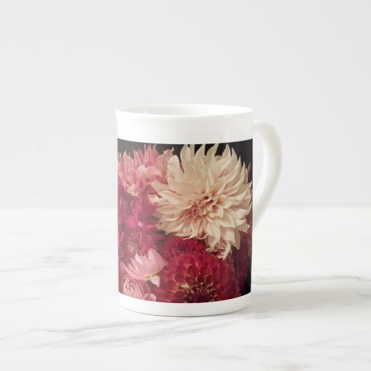 Dahlias Bone China Tea Mug (Devant droit)