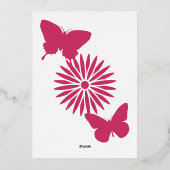 Daisies en Butterflies in Raspberry Folie Uitnodiging (Achterkant)