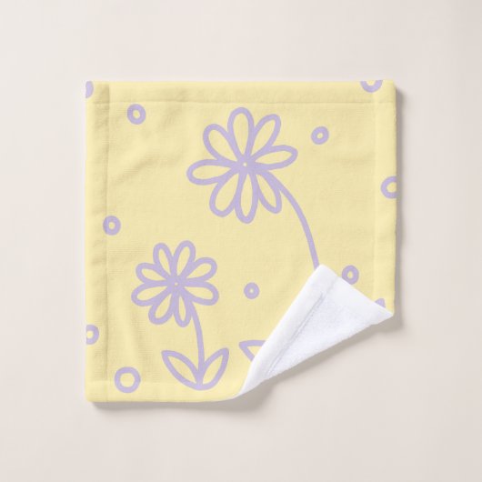 Daisies en Stippen 2 - Pastel Geel en Paarse Bad Handdoek (Wasdoekje)