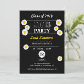 Daisies on Black Afstuderen Invitation Kaart (Staand voorkant)