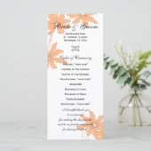 Daisies orange sur le programme de mariage blanc (Debout devant)
