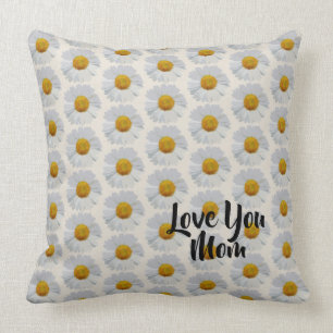Daisies, Sierkussen van "Love You mama"