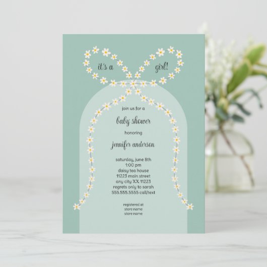 Daisy Bow Baby Shower Invitation (Debout devant)