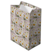 Daisy en Cosmos Bloemen op noodlijdend papier Medium Cadeauzakje (Voorkant Gekanteld)