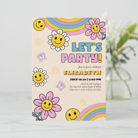 Daisy Flower Groovy Retro Verjaardag Uitnodiging K (Staand voorkant)