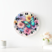 Daisy Flowers with a Beautiful Butterfly Grote Klok (Huis)