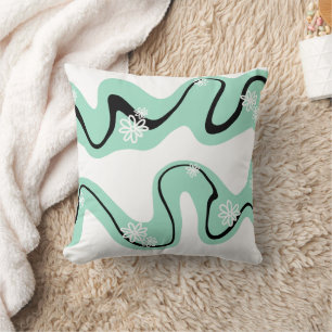 Daisy Groove in Mint Groen, Zwart en Wit Kussen