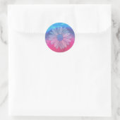 Daisy op blauwe en roze achtergrond ronde sticker (Tas)