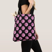 Daisy Pattern - Roze op Black Draagtas (Dichtbij)